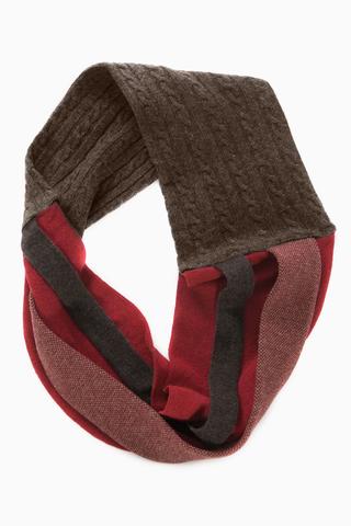 Persimilus Scarf